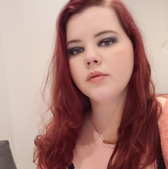 Meet your Posher, Clare - Picture 1 of 1